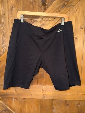 Women's Black Performance Bike Shorts size 3XL